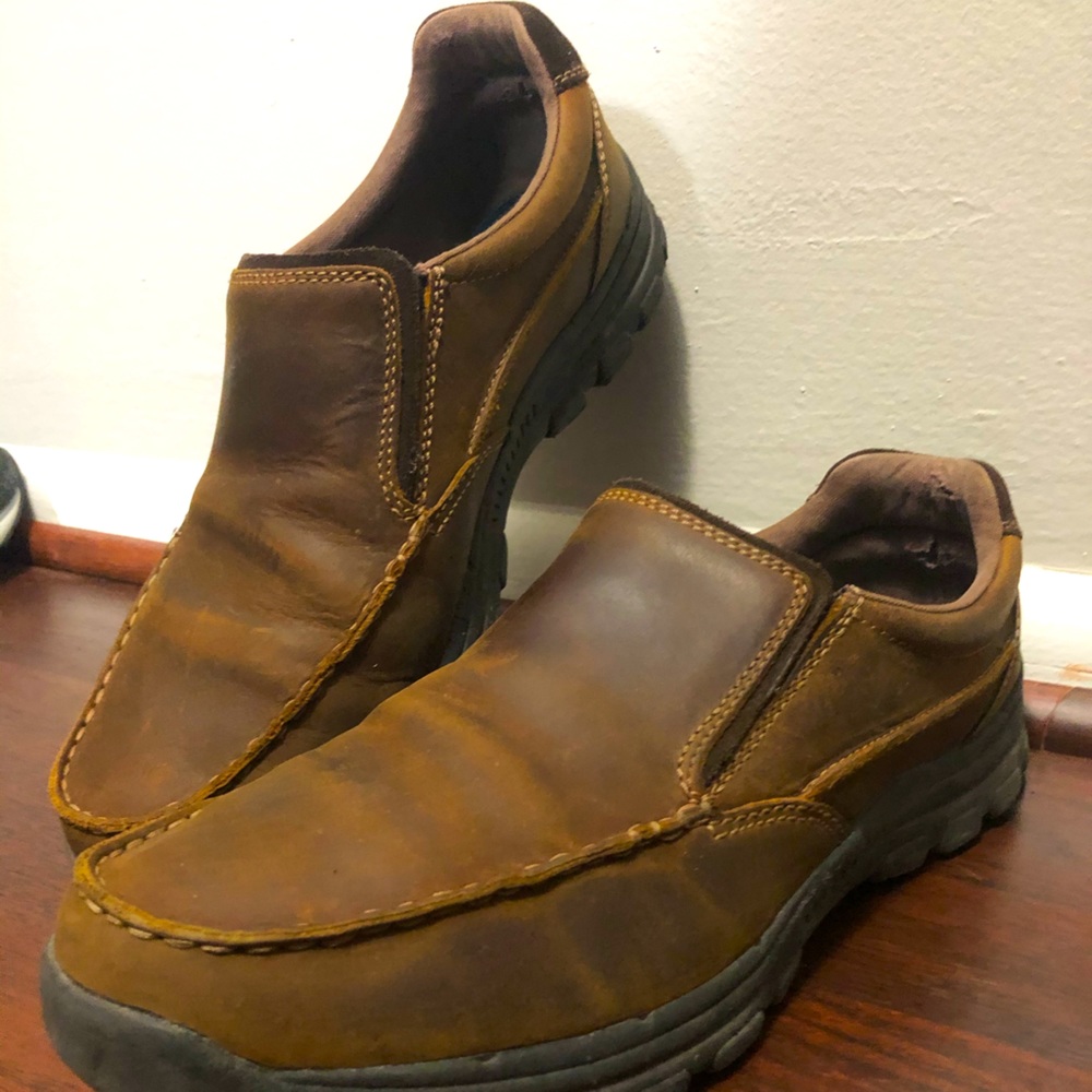 MENS SKECHERS